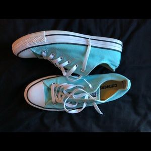 Mint Converse